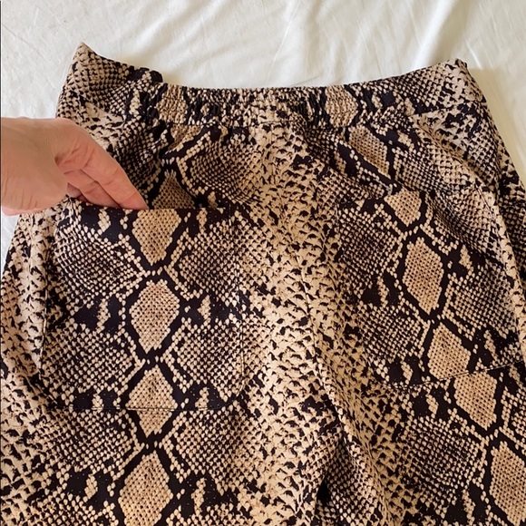 Zara Snakeskin Print Flared Pants (Size Small) - Picture 8 of 8